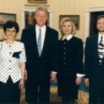 Prezydent Bill Clinton, Hillary Clinton, Irena Koźmińska, ambasador Jerzy Koźmiński