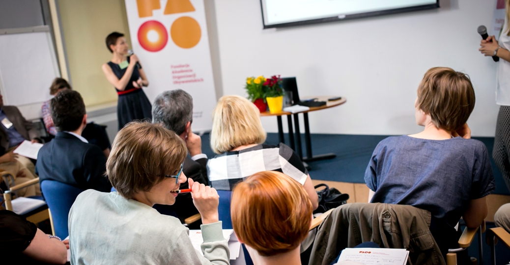 Fundraising a teoria zmiany – specjalistyczne seminarium FAOO