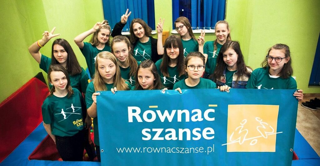 Fundacja Gotowi na Przyszłość nowym Realizatorem Programu „Równać Szanse”