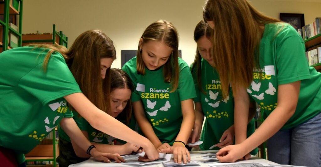 Fundacja Gotowi na Przyszłość nowym Realizatorem Programu „Równać Szanse”