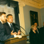 Prezydent Aleksander Kwaśniewski, ambasador Jerzy Koźmiński – Ambasada RP w Waszyngtonie, lipiec 1996