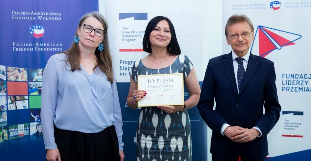 Kolejni Kirklandyści dołączyli do ponad tysiąca absolwentów