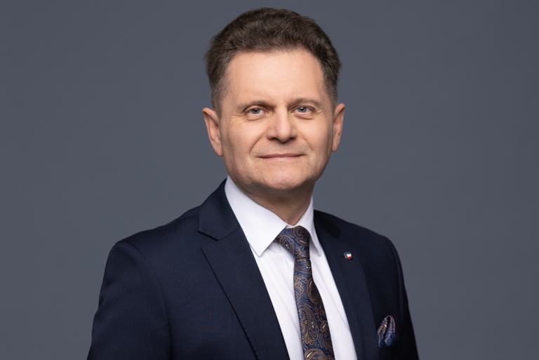 Zarząd i Pracownicy