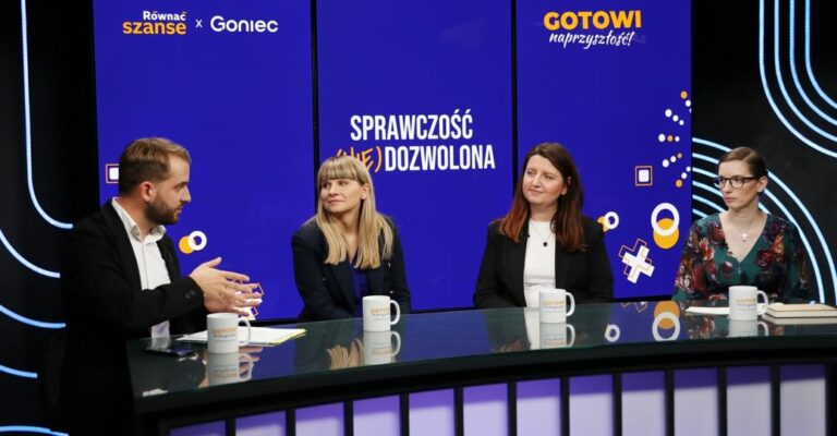 „Gotowi na przyszłość: nasz nowy świat” bez cyfrowych pułapek