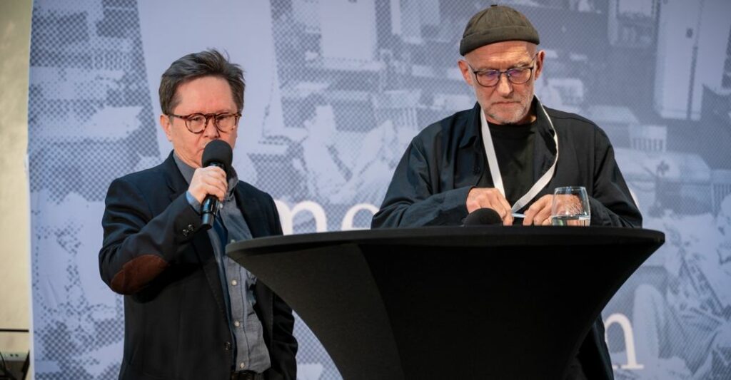 Dziennikarstwo jako pasja i sztuka burzenia murów