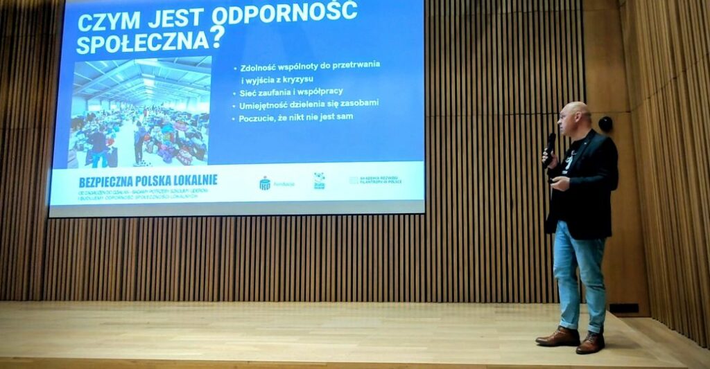 Odporność społeczna zaczyna się lokalnie