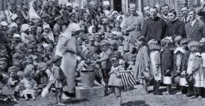 „Zbiorowy Portret Stulecia”. Konkurs dla młodzieży