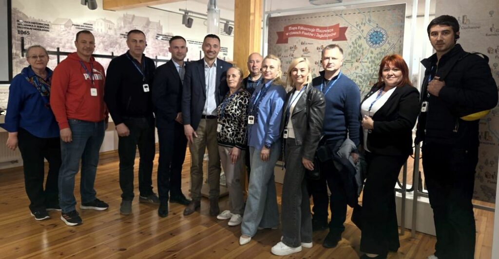 Ukraińskie gromady w polskich gminach: lekcje i inspiracje