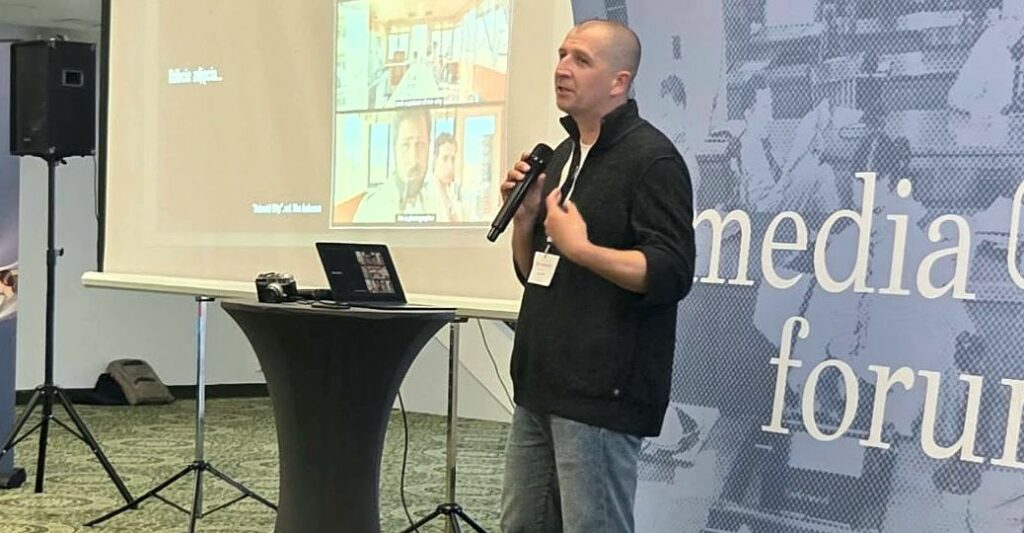 Dziennikarze lokalni potrzebują swojej „wioski”